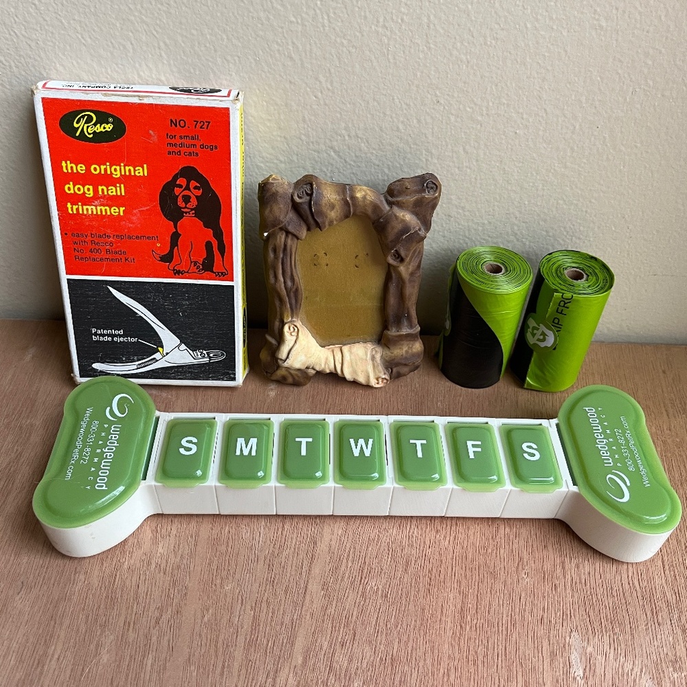 Dog Lover's Gift: Resco Nail Clippers, Photo Frame, Pill Box, Poop Bags- 2 rolls